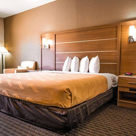 Quality Inn & Suites Near Six Flags - Austell Esterno foto