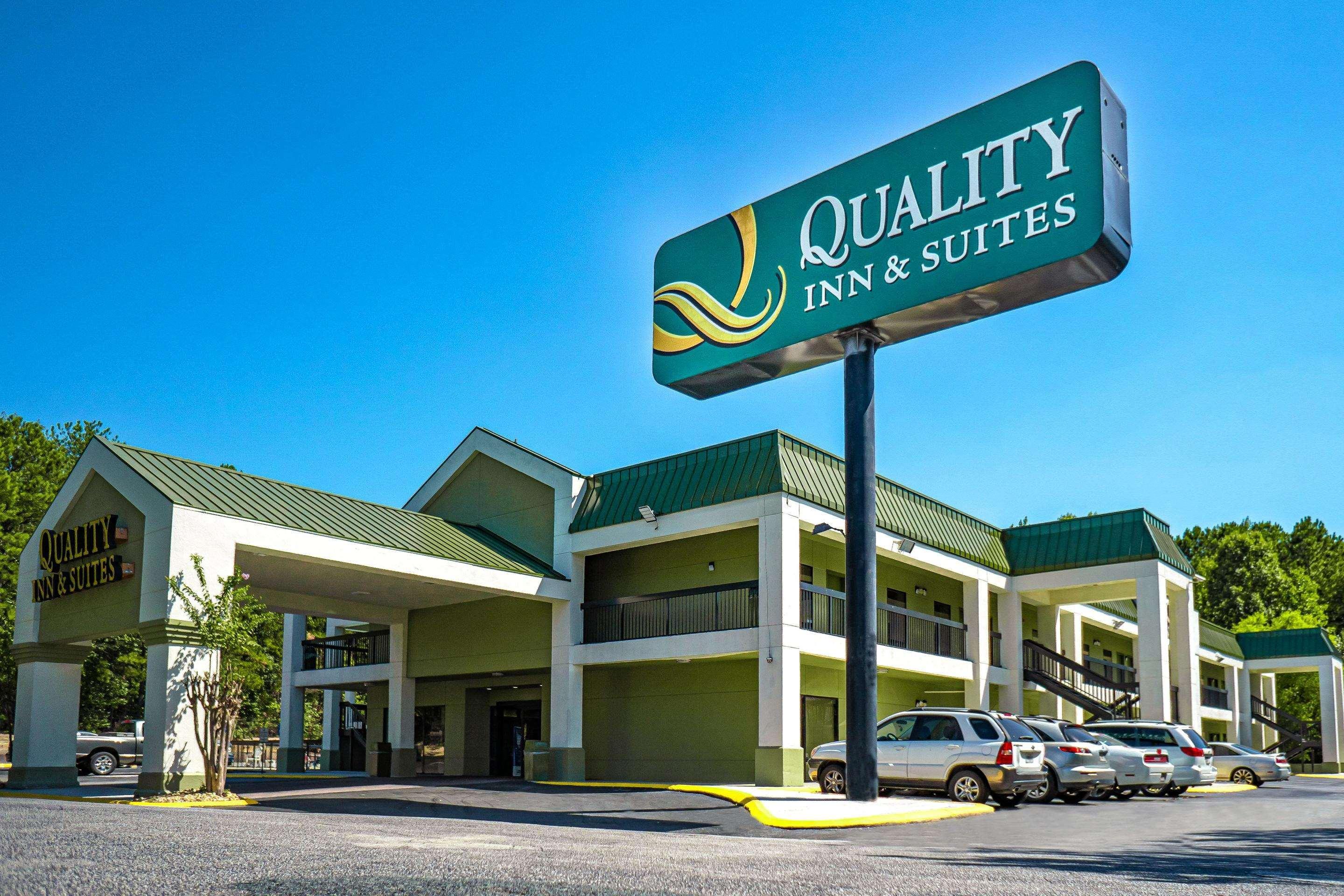 Quality Inn & Suites Near Six Flags - Austell Esterno foto